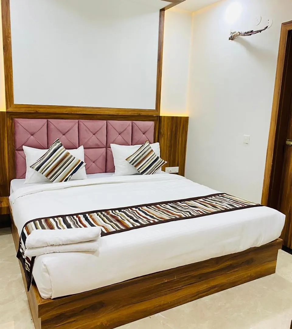 Taj Comfort Inn アーグラ ホテル