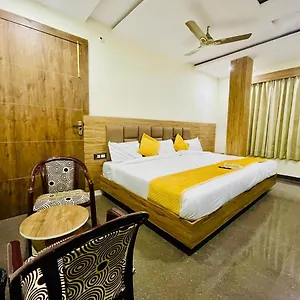 3* Hotel Olive Star
