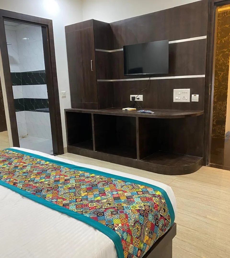Taj Comfort Inn Agra  Hotel