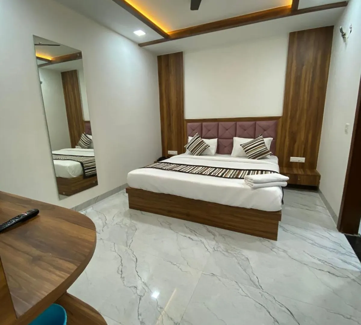 Taj Shree Hotel